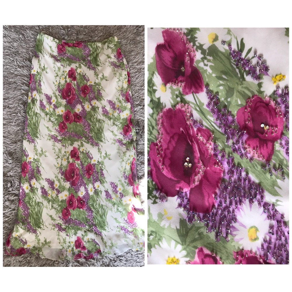 Vie by Victoria Royal 100% Silk beaded skirt Sz 16